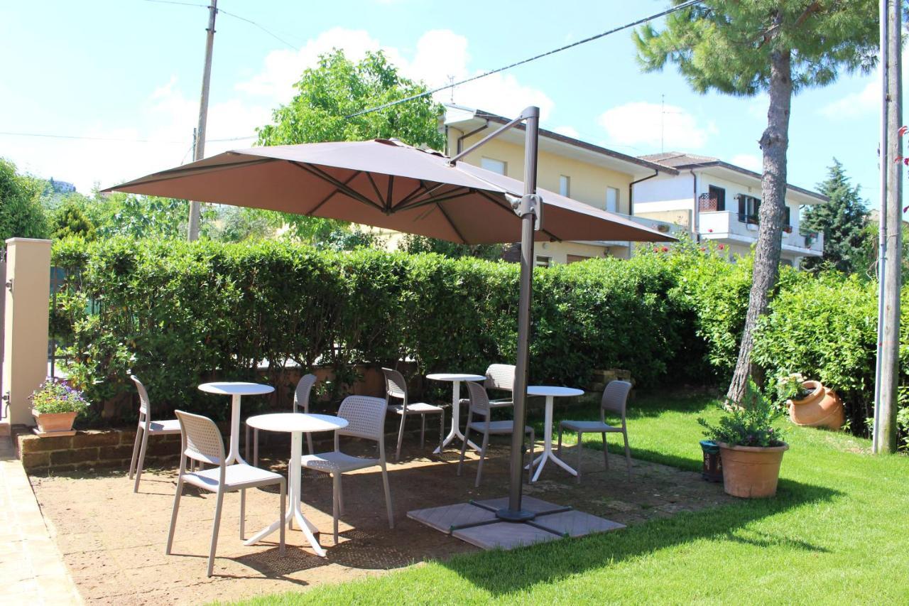 Ellebi B&B Montone  Kültér fotó